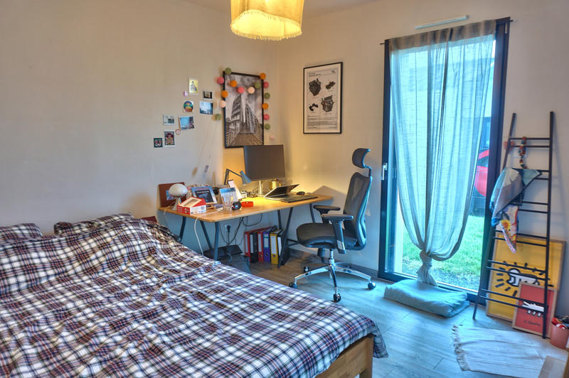 Maison - 102 m² - 4 pièces