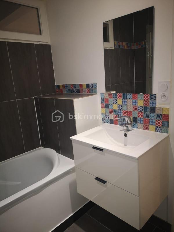 Immeuble - 128 m² - 6 pièces