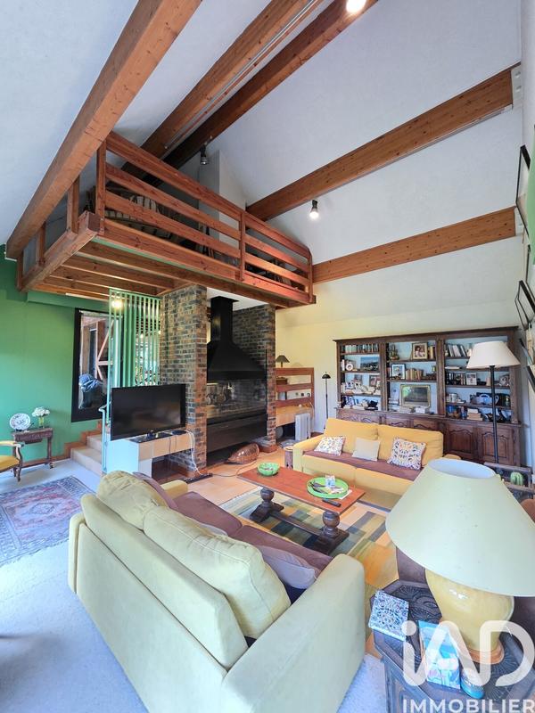 Maison de maîtres - 233 m² - 8 pièces