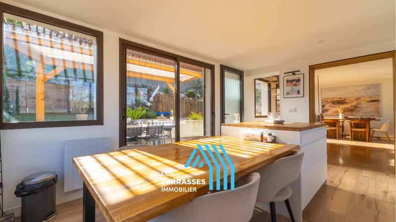 Villa - 121 m² - 5 pièces