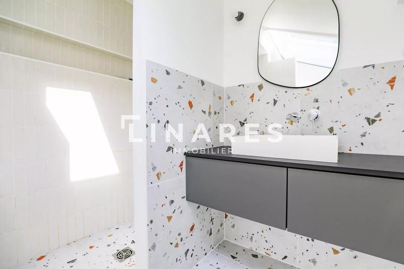 Appartement - 88 m² - 2 pièces