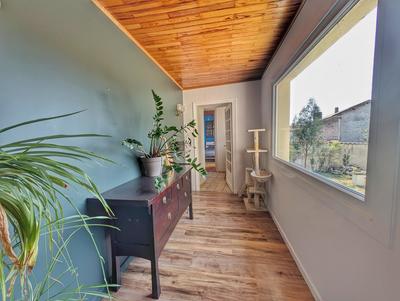 Maison - 200 m² - 7 pièces