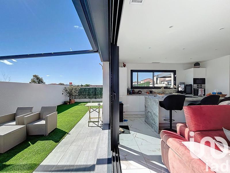 Maison - 93 m² - 4 pièces