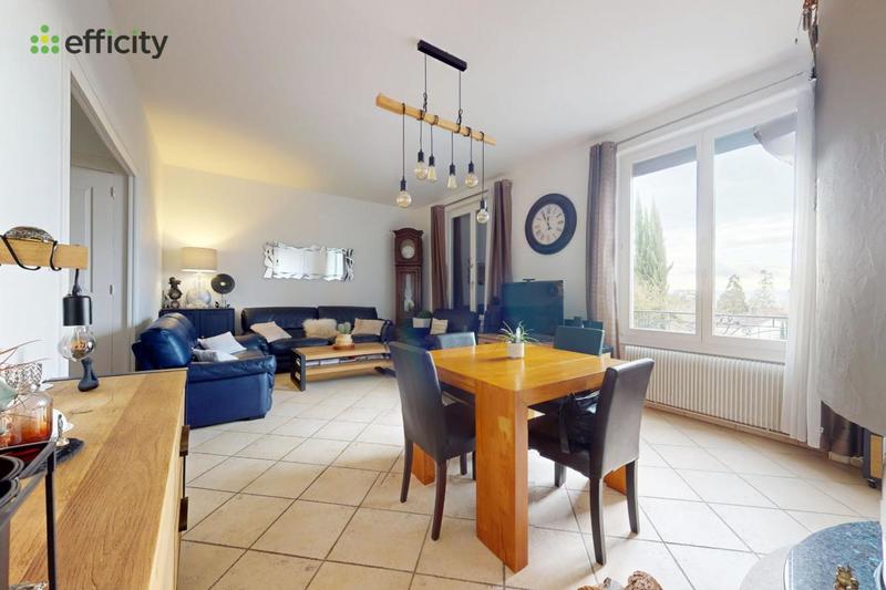 Maison - 144 m² - 5 pièces