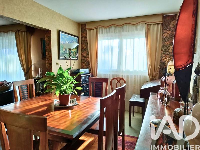 Appartement - 85 m² - 4 pièces