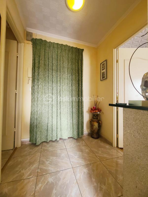 Appartement - 76 m² - 4 pièces