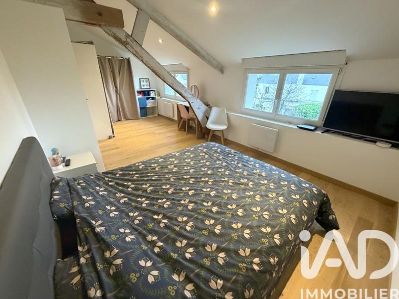 Maison - 187 m² - 7 pièces