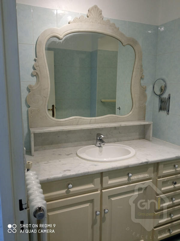 Appartement - 90 m² - 4 pièces