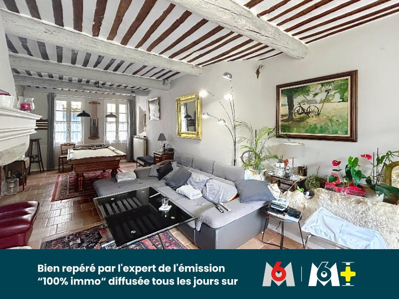 Maison - 284 m² - 10 pièces