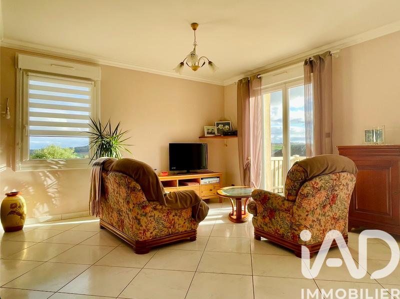 Maison - 102 m² - 5 pièces