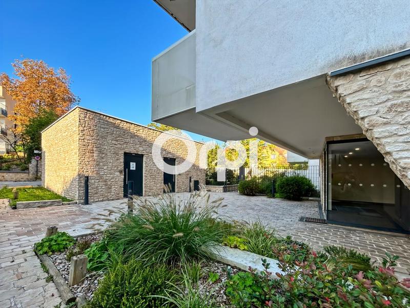 Studio - 26 m² - 1 pièce