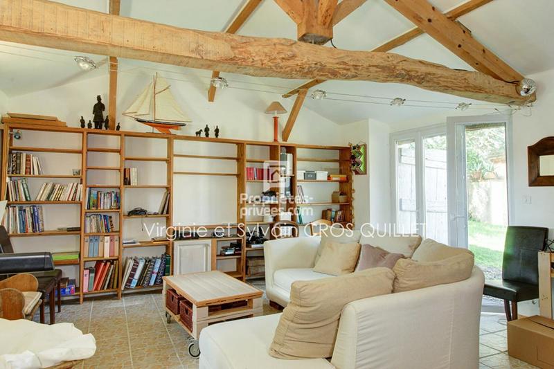 Maison - 200 m² - 10 pièces