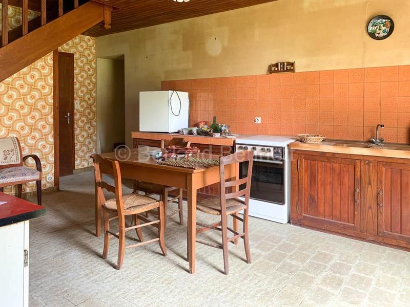 Maison en pierre - 222 m² - 8 pièces