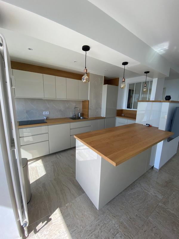 Appartement - 60 m² - 2 pièces