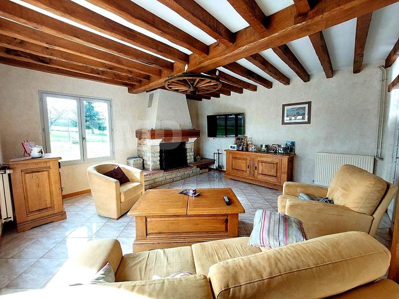 Maison - 234 m² - 10 pièces