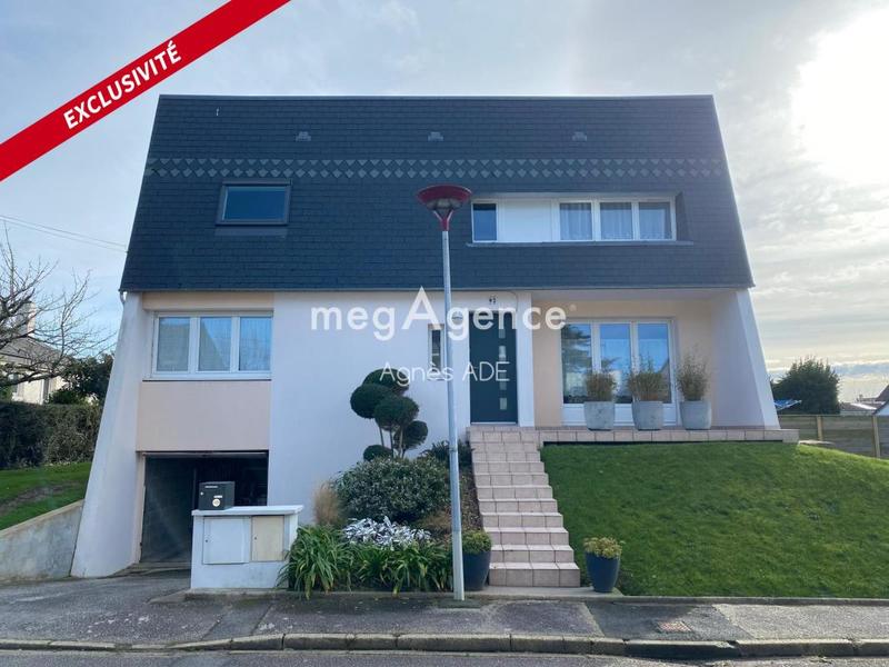 Maison - 121 m² - 5 pièces