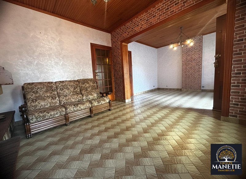 Maison - 113 m² - 8 pièces