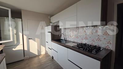 Appartement - 89 m² - 5 pièces