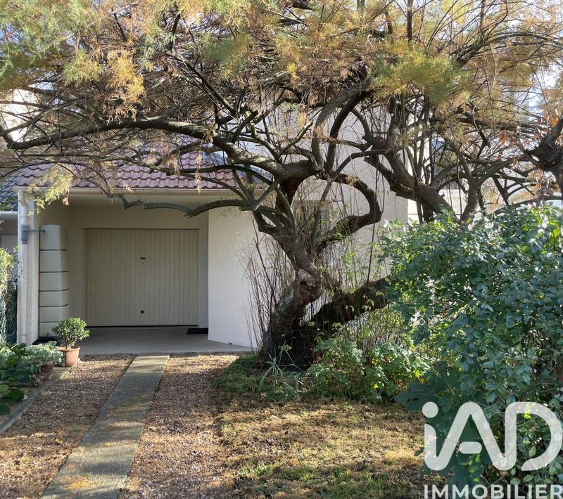 Maison - 140 m² - 6 pièces