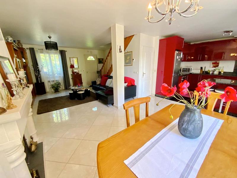 Maison - 115 m² - 6 pièces