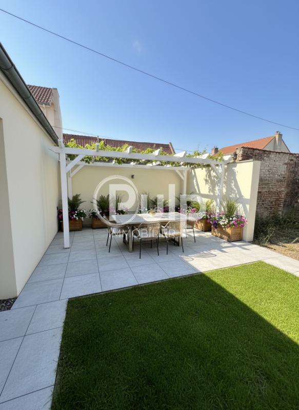 Maison - 120 m² - 6 pièces