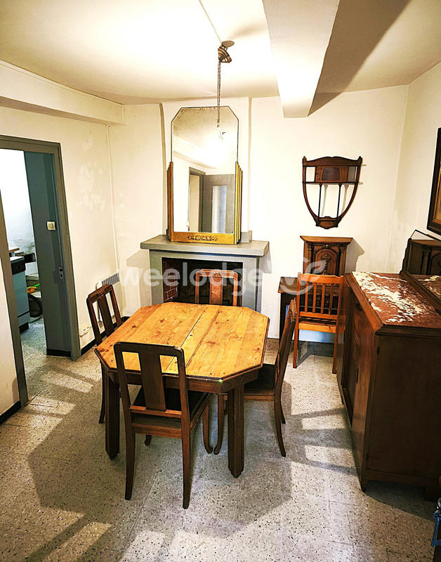 Maison ancienne - 102 m² - 8 pièces