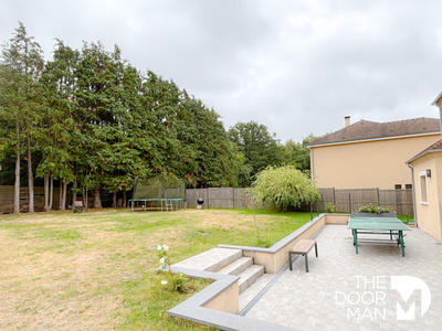 Maison - 197 m² - 7 pièces