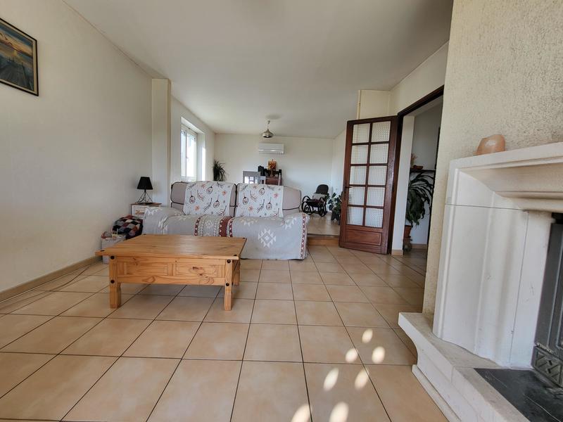 Maison de village - 90 m² - 5 pièces