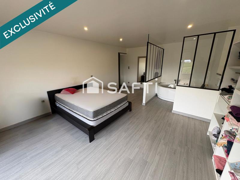 Maison - 180 m² - 6 pièces