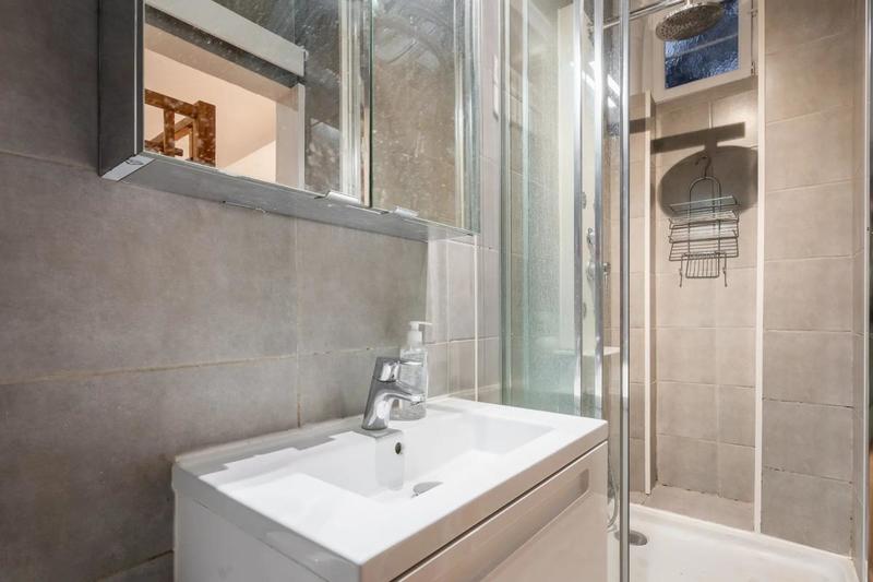 Studio - 13 m² - 1 pièce