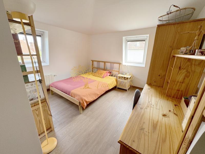 Maison - 209 m² - 8 pièces