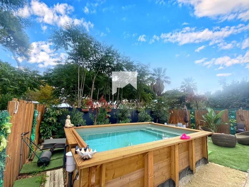 Maison - 100 m² - 3 pièces