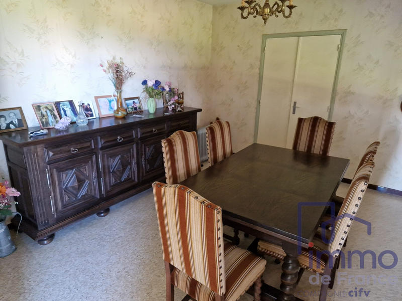 Maison traditionnelle - 129 m² - 6 pièces