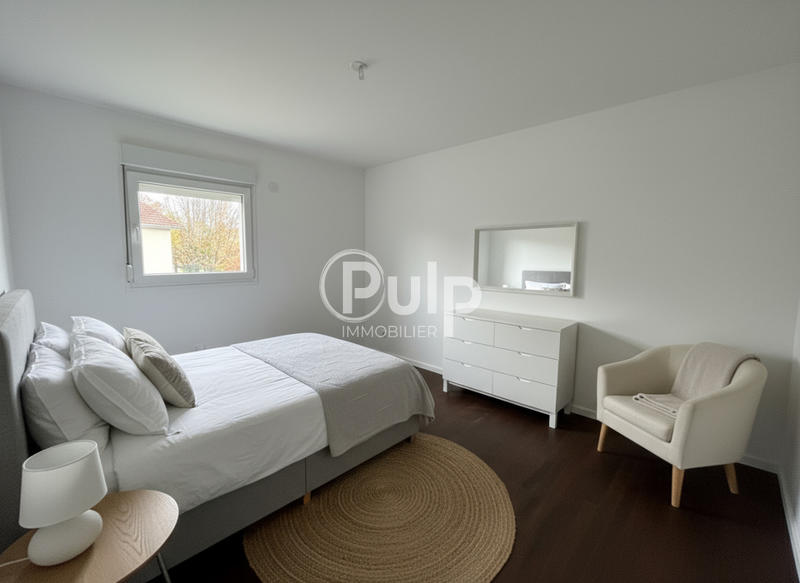 Maison - 85 m² - 5 pièces