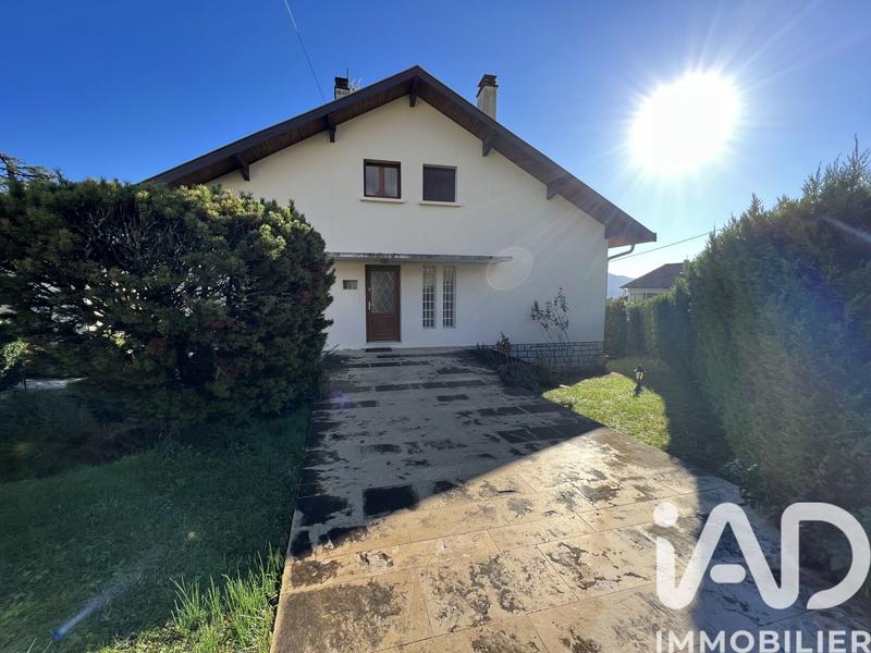 Maison - 130 m² - 6 pièces