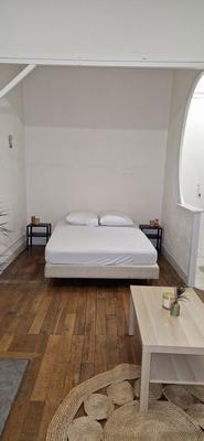 Studio - 28 m² - 1 pièce