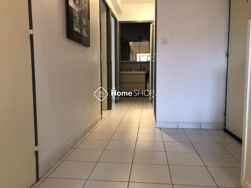 Appartement - 80 m² - 4 pièces