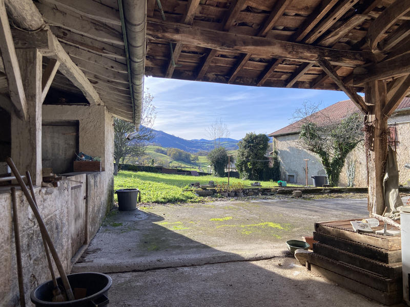 Maison - 212 m² - 7 pièces