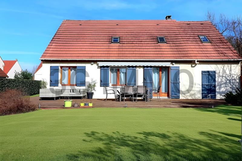 Maison - 120 m² - 6 pièces