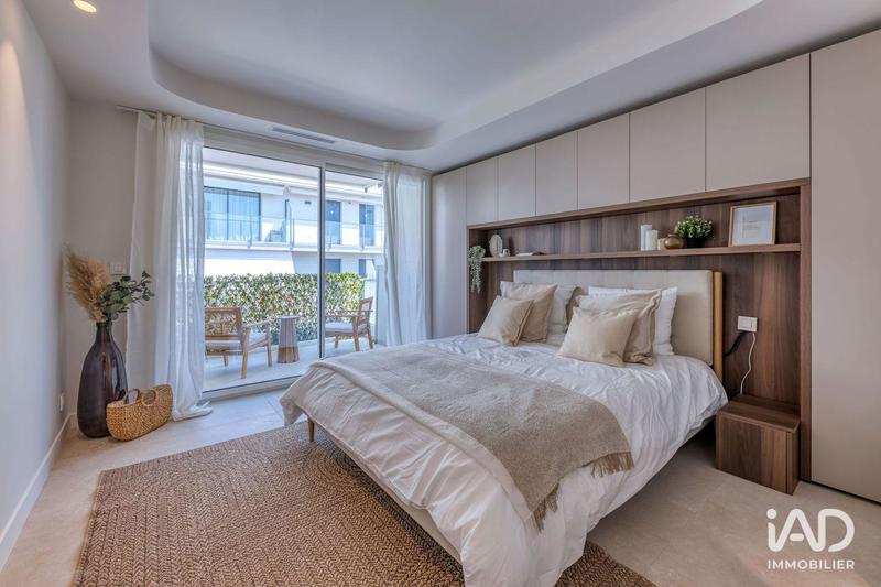 Appartement - 80 m² - 3 pièces