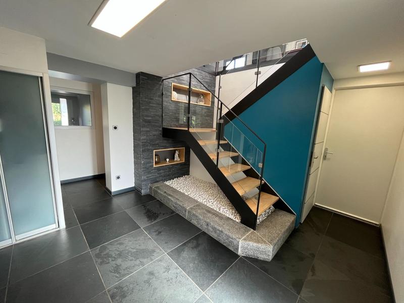 Maison - 188 m² - 6 pièces