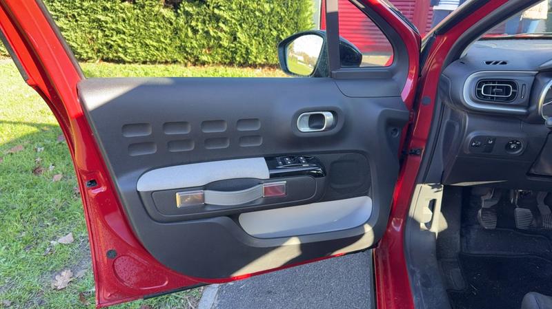 Citroën C3 III 1.2 PureTech 82 Shine Business