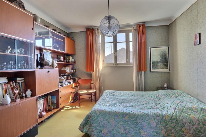 Maison - 226 m² - 9 pièces