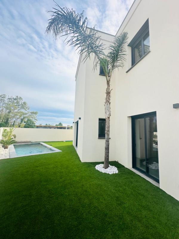 Maison - 103 m² - 6 pièces