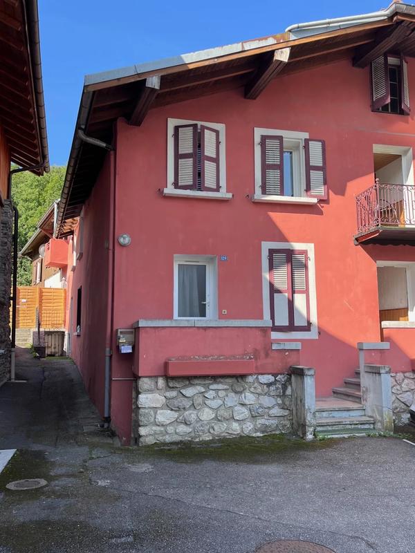 Immeuble - 240 m² - 12 pièces