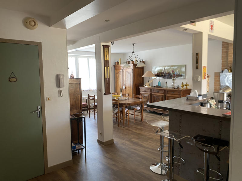 Maison - 176 m² - 8 pièces