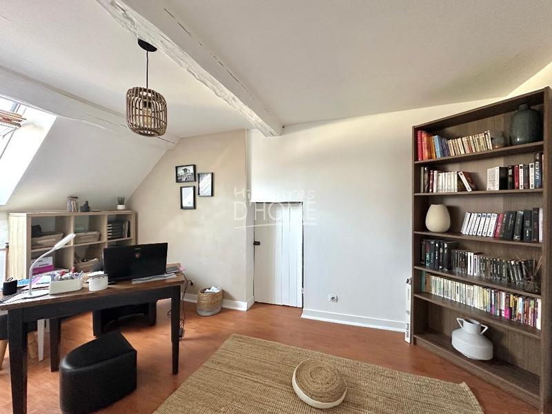 Immeuble - 140 m² - 6 pièces