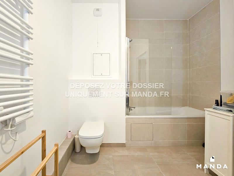 Chambre - 10 m² - 4 pièces