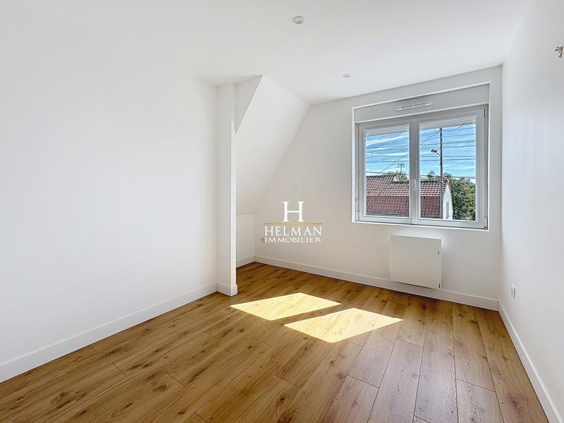 Maison - 121 m² - 6 pièces