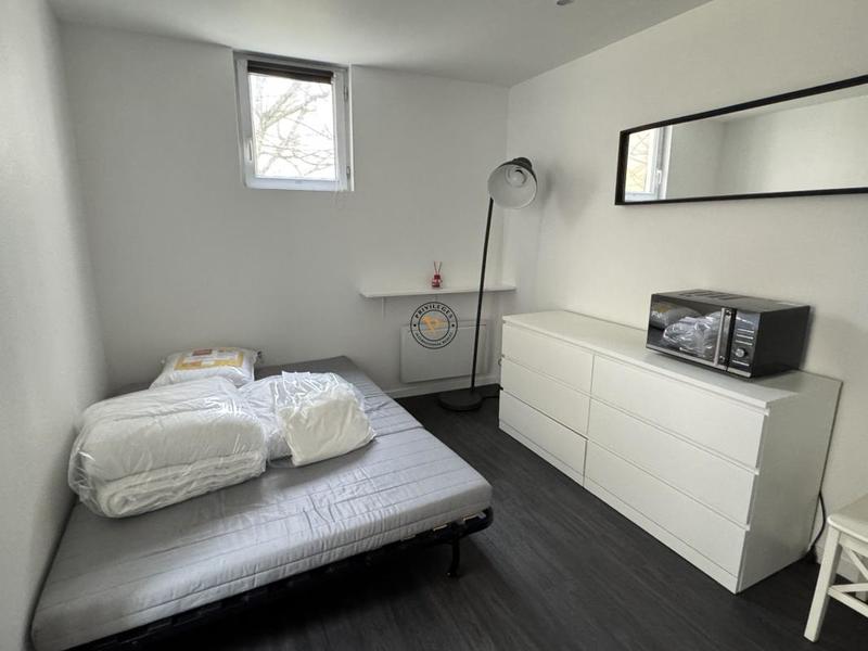 Studio - 16 m² - 1 pièce